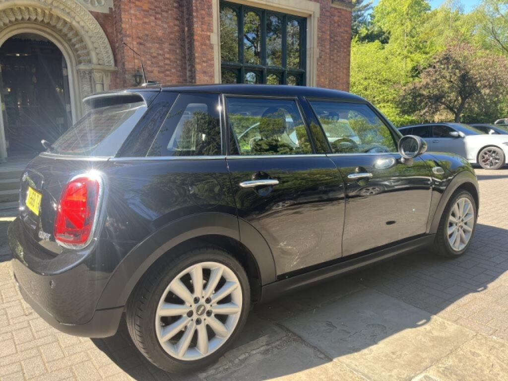 Mini Hatch Hatchback YJ68TAH Black #2