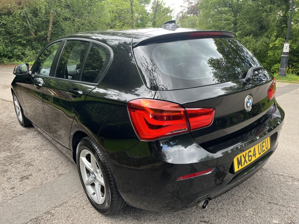 BMW 1 Series Hatchback MX64UEU Black #5