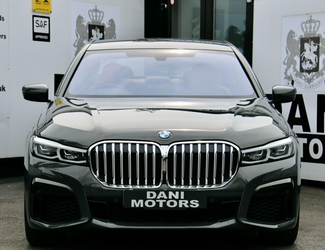 BMW 7 Series Saloon AF22VLM Grey #4