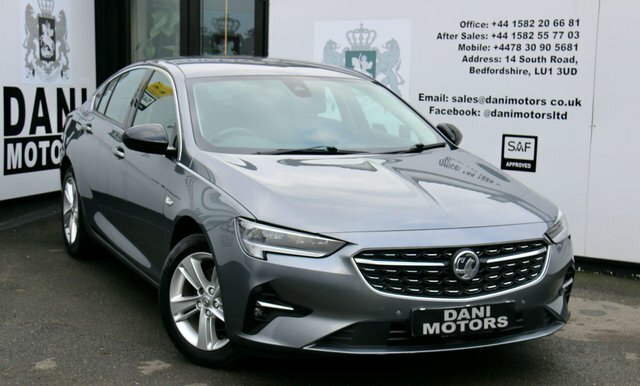 Vauxhall Insignia Hatchback KW21TLO Grey #4
