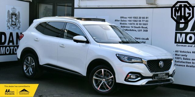 MG HS Suv White