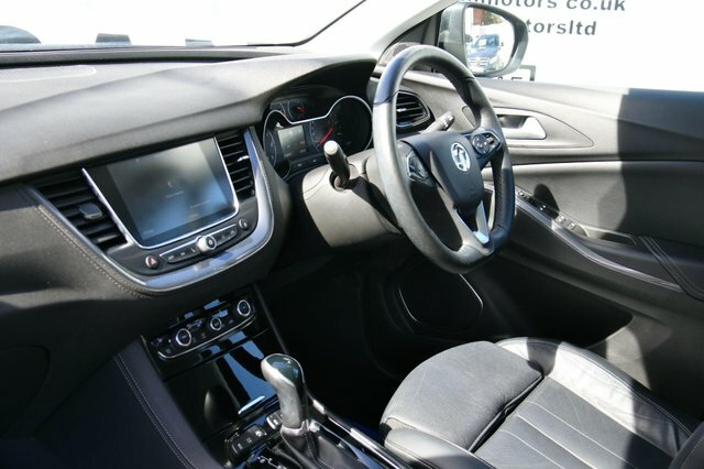 Vauxhall Grandland X Suv KN70VTV Black #2
