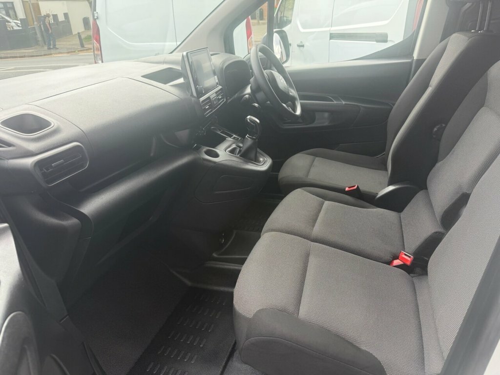 Citroen Berlingo 1.5L Enterprise M EA21XUF White #6