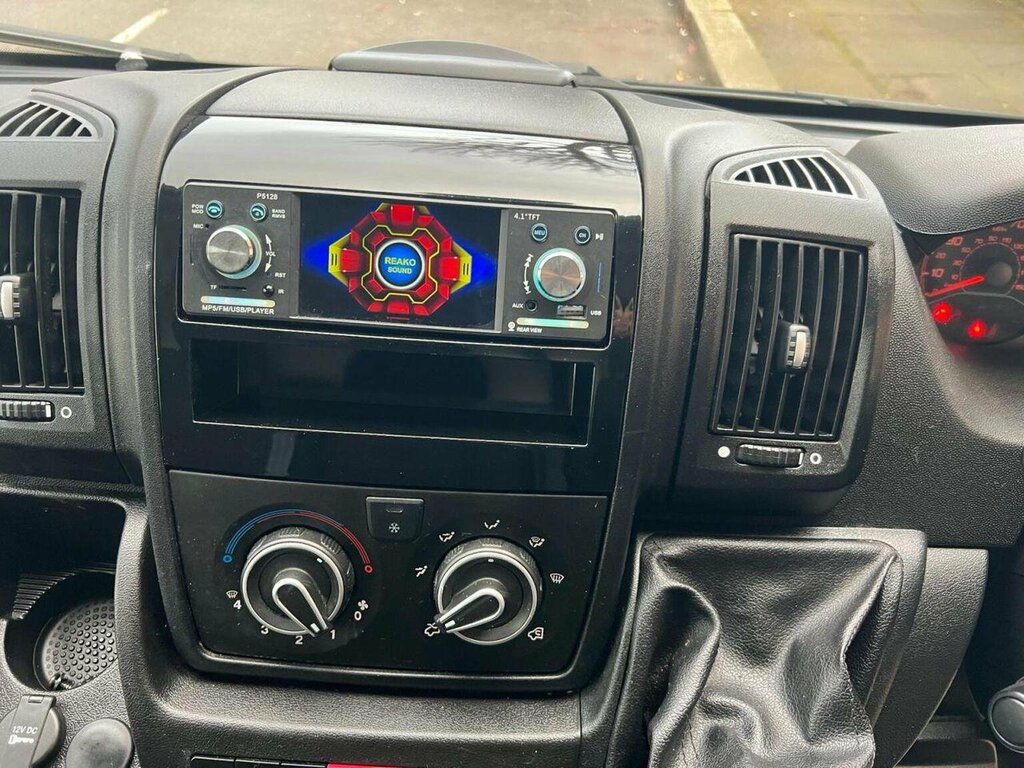 Peugeot Boxer Panel Van 2.2 Bluehdi 335 Professional L3 H2 Euro WN20JYU White #3