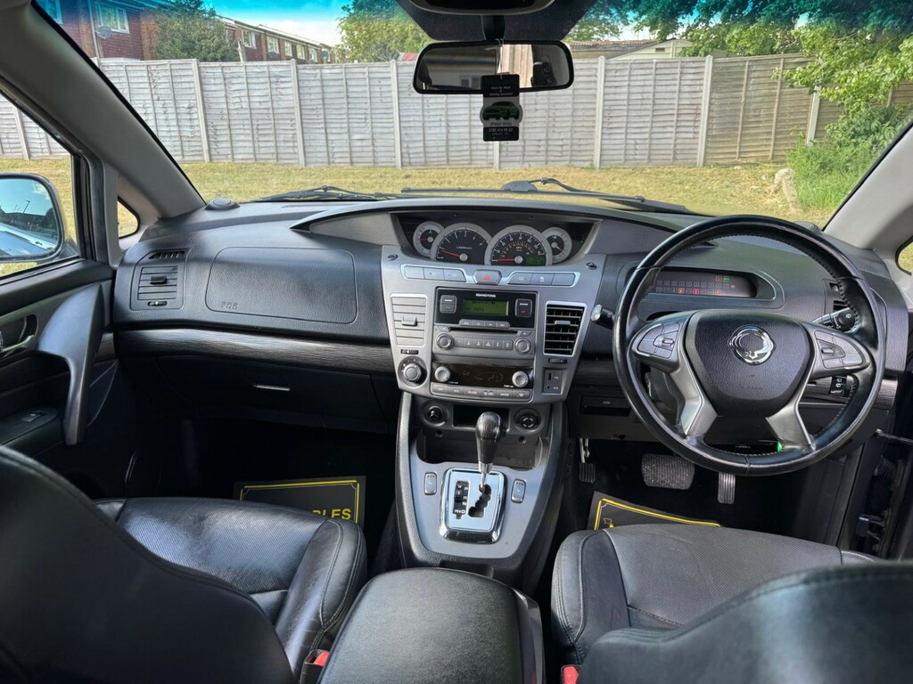 SsangYong Turismo Mpv 2.2 D Ex 201717 Grey #3