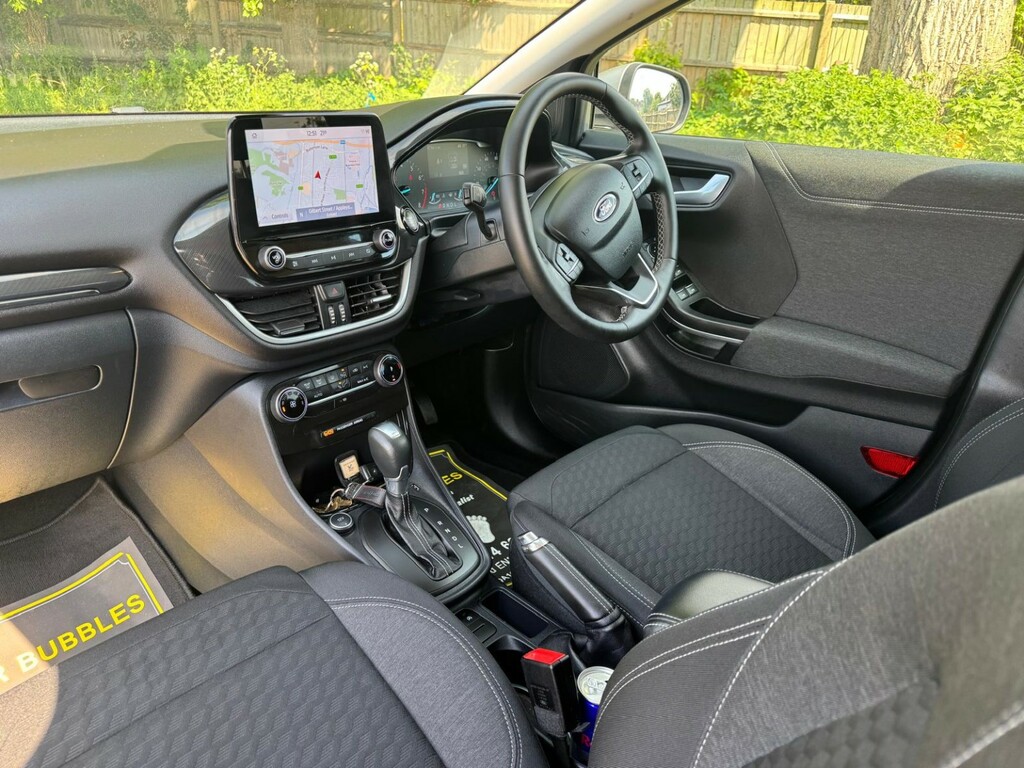 Ford Puma Suv 1.0 T Ecoboost Titanium 202070 GY70OKJ Silver #2