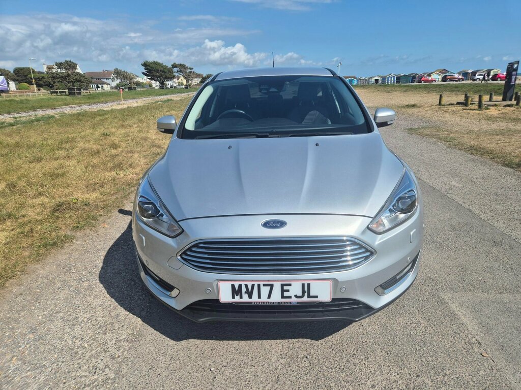 Ford Focus Titanium X . 5Dr, Silver