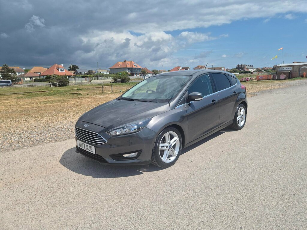 Ford Focus Zetec Edition Hatchback Grey #2