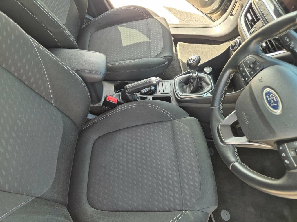 Ford Fiesta Titanium 5-Door AV69HYC Grey #5