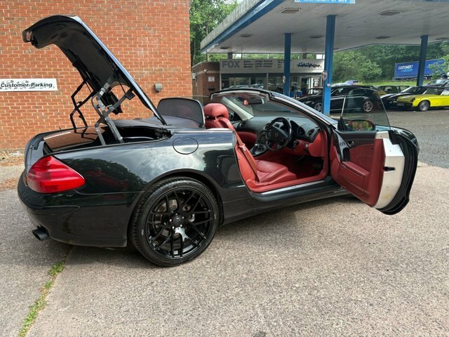 Mercedes-Benz SL Class 2004 3.7 Sl350 Convertible 2 Black #2