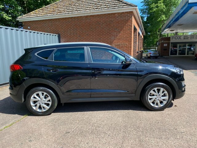 Hyundai Tucson 2018 1.6 Gdi Blue Drive Se Nav Suv Manu DG68ZUA Black #5
