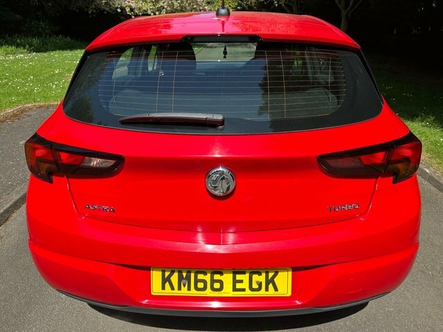 Vauxhall Astra 2017 1.4I Turbo Sri Hatchback Eu KM66EGK Red #4