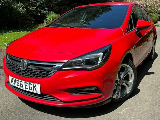Vauxhall Astra 2017 1.4I Turbo Sri Hatchback Eu KM66EGK Red #2