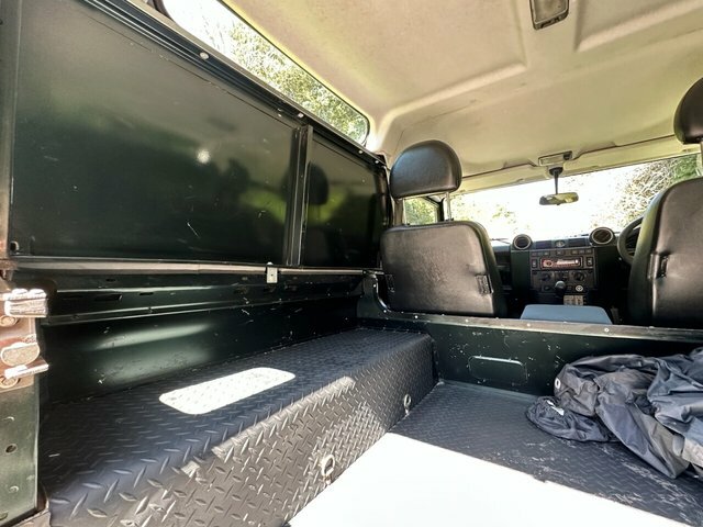 Land Rover Defender  Black #19