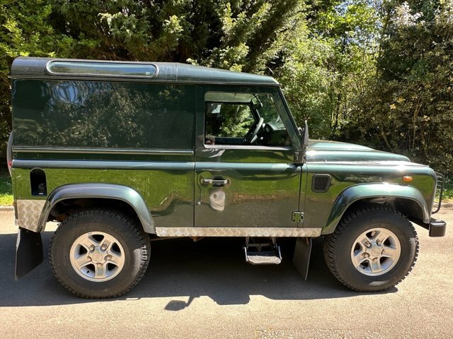 Land Rover Defender 2011 2.4 Tdci Hard Top Suv 4Wd S Green #4