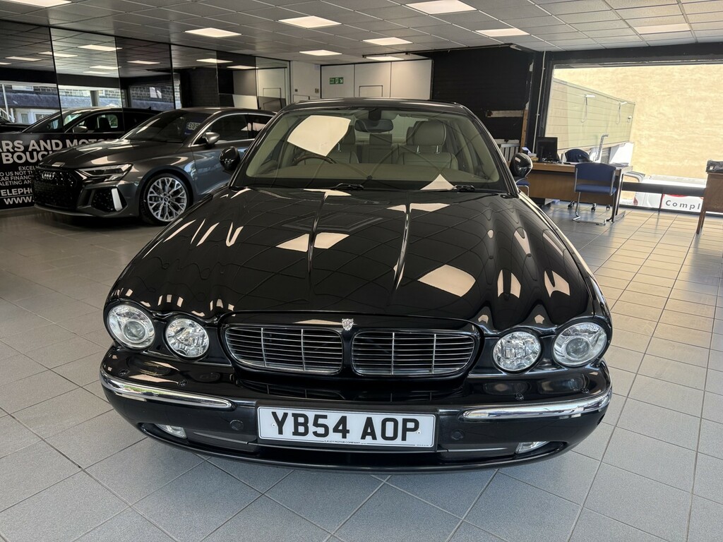 Jaguar XJ 4.2 Xj8 Sovereign Lwb 200454 Black #2