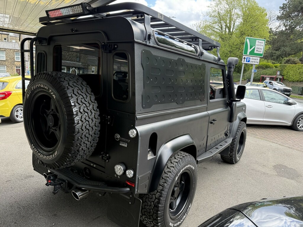 Land Rover Defender 90 2.2 Tdci 201262 Black #6