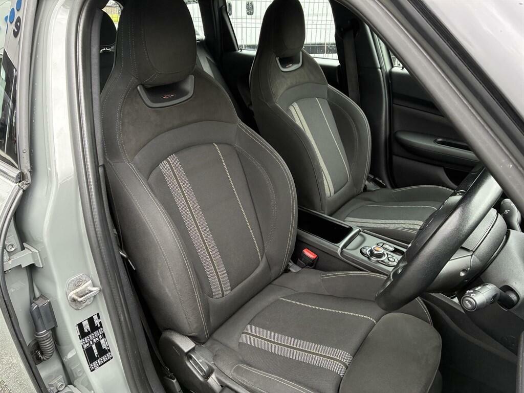 Mini Clubman 1.5 Cooper Sport Euro 6 Ss 6Dr SH19AEE Grey #2