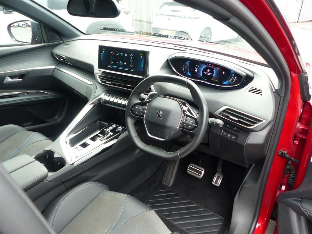 Peugeot 3008 1.6 14.2Kwh Allure E-eat Euro 6 Ss FY74VUJ Red #4