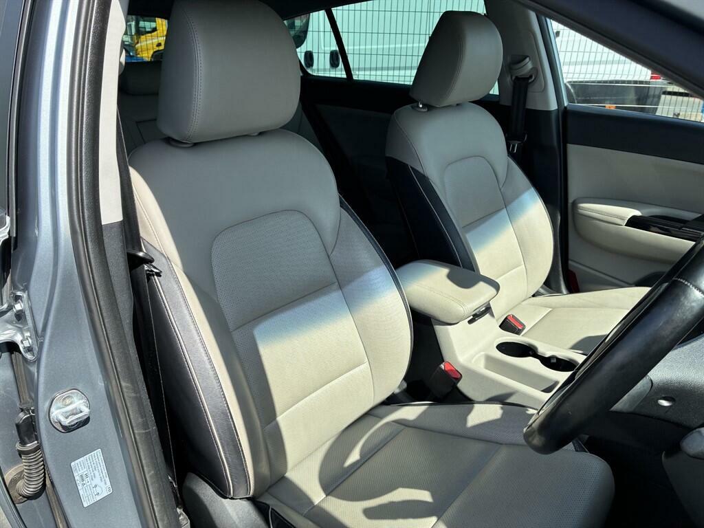 Kia Sportage 1.6 Gdi Platinum Edition Euro 6 Ss SG69TXA Silver #2