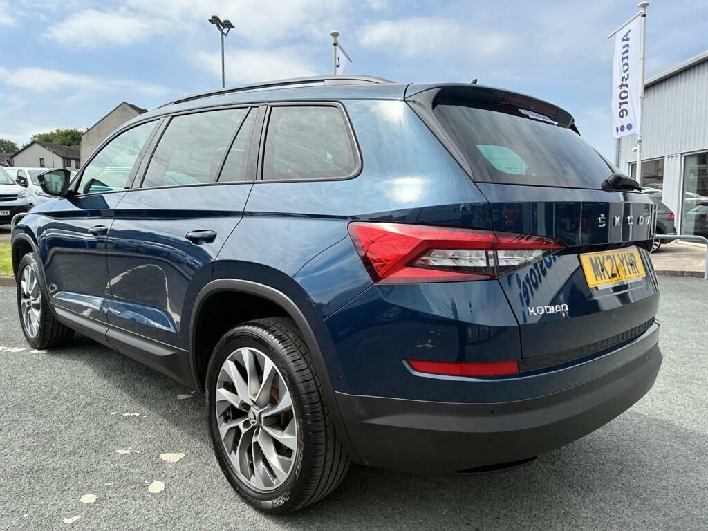 Skoda Kodiaq 1.5 Tsi Act Se Drive Euro 6 Ss 7 Seat MK21YHR Blue #4