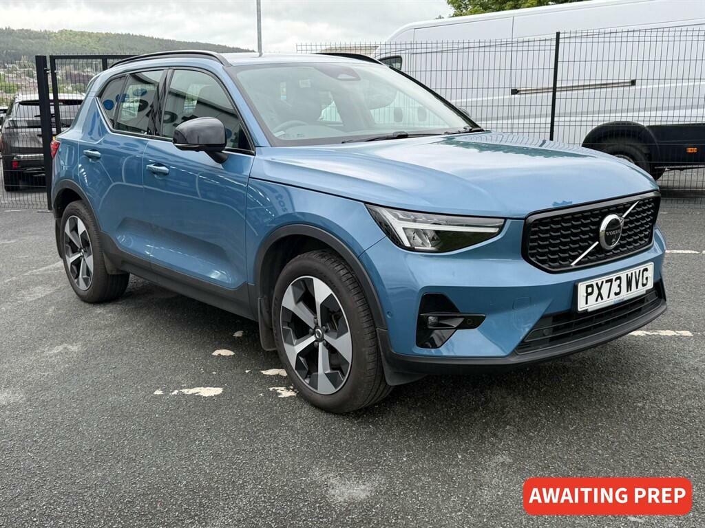 Volvo XC40 2.0 B3 Mhev Plus Dark Dct Euro 6 Ss PX73WVG Blue #2