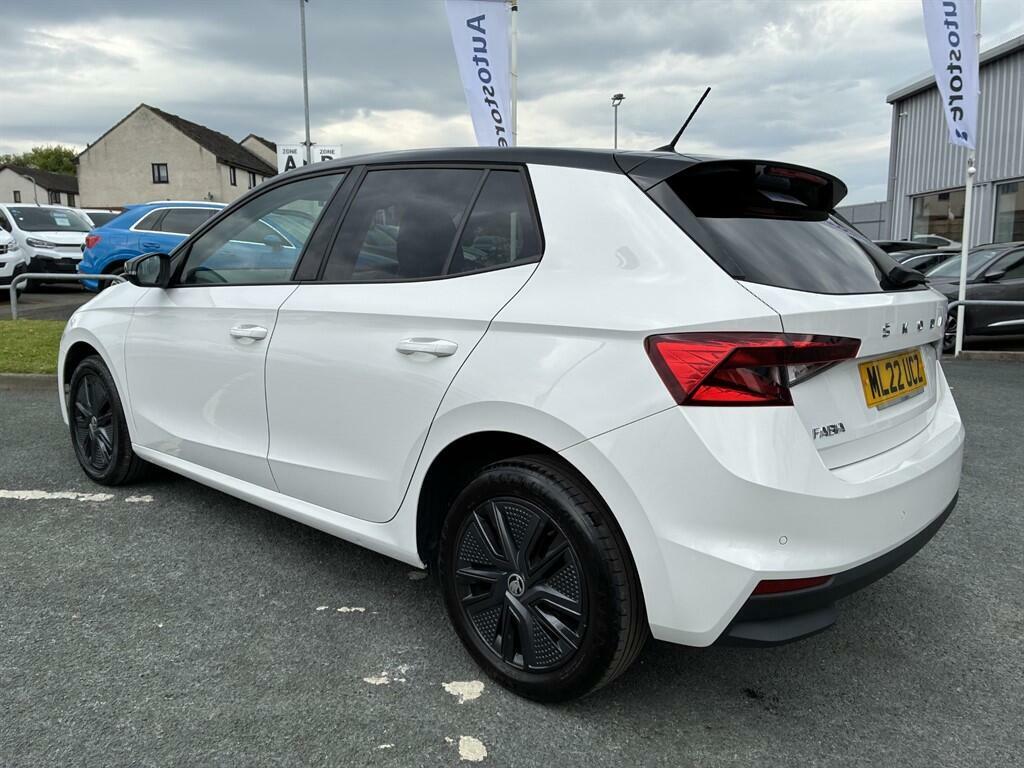 Skoda Fabia 1.0 Tsi Colour Edition Dsg Euro 6 Ss ML22UCZ White #4