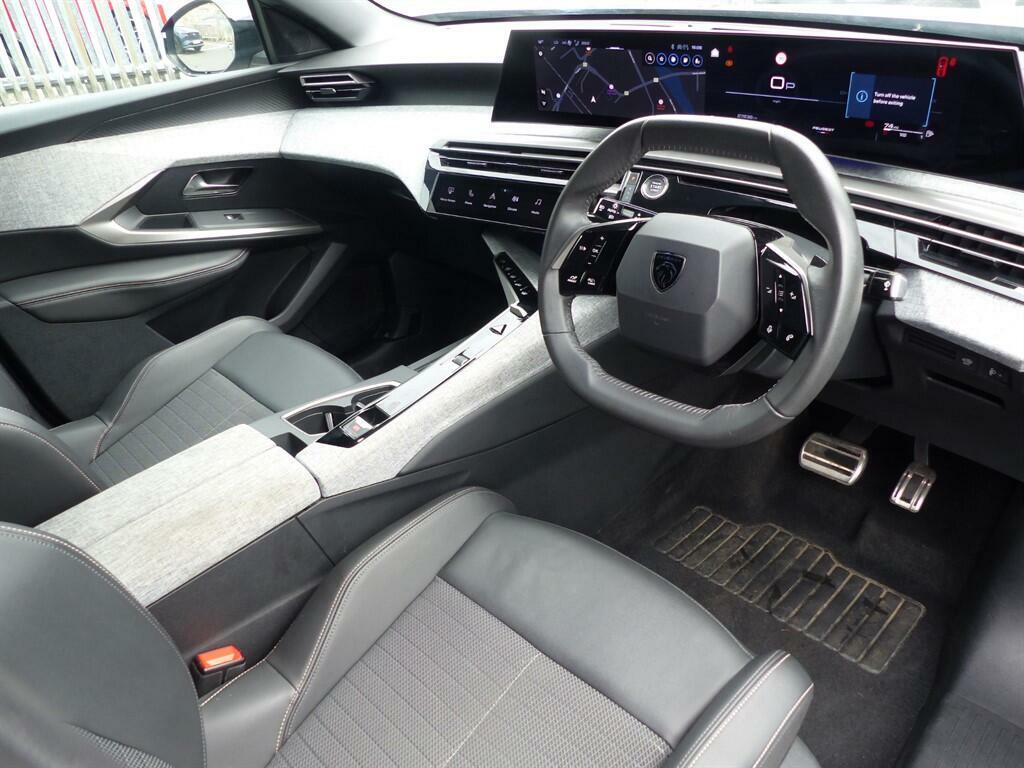 Peugeot 3008 1.2 Allure E-dsc6 Euro 6 Ss FV74SUX Blue #4