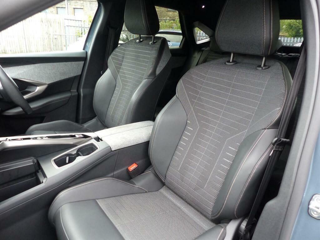 Peugeot 3008 1.2 Allure E-dsc6 Euro 6 Ss FV74SUX Blue #6