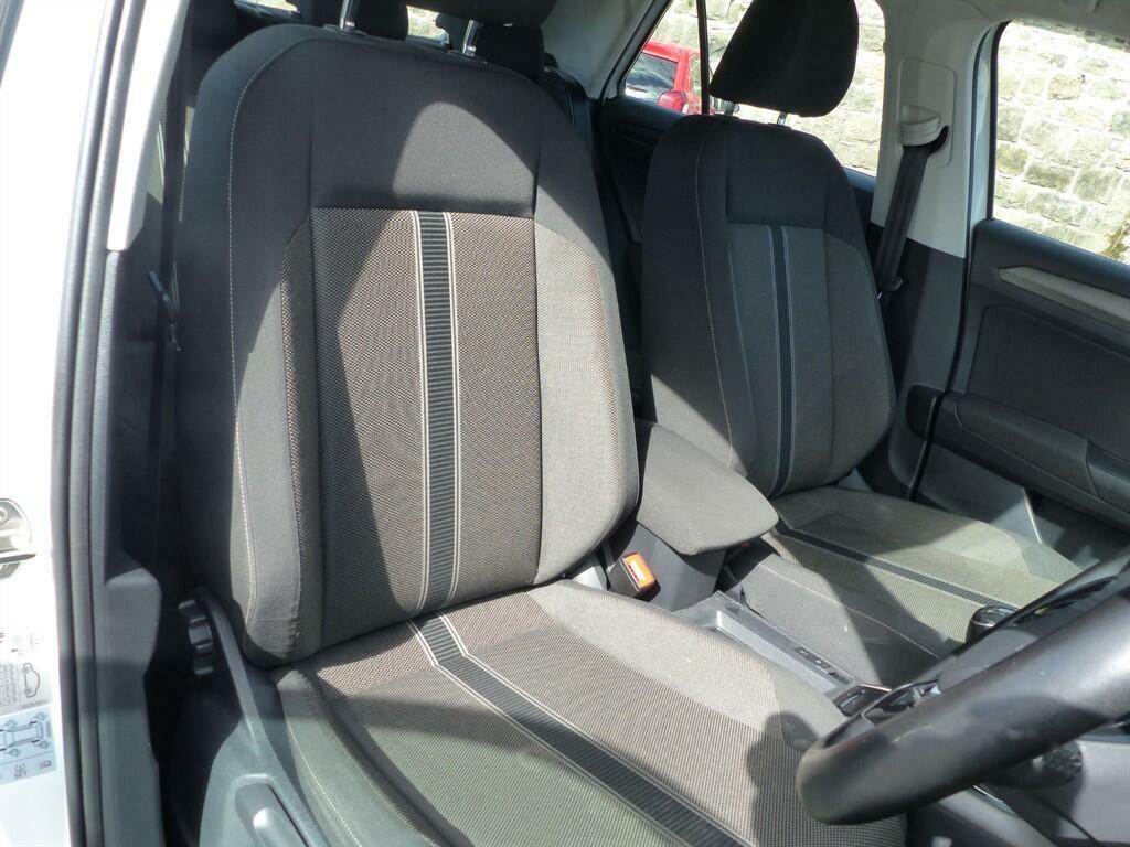 Volkswagen T-Roc 1.0 Tsi Se Euro 6 Ss GD21PPX White #5