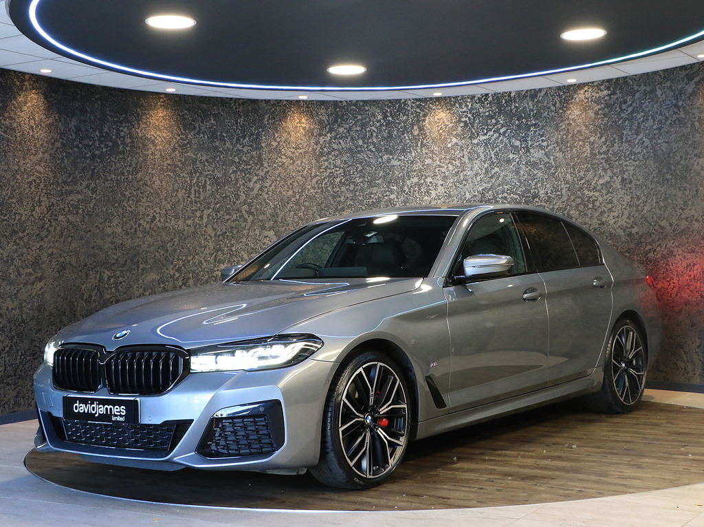 BMW 5 Series 520D Mht M Sport HJ23OCD Grey #3