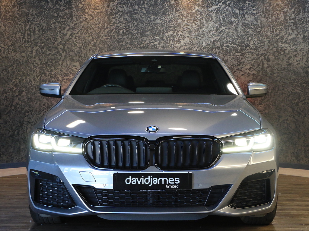 BMW 5 Series 520D Mht M Sport HJ23OCD Grey #2