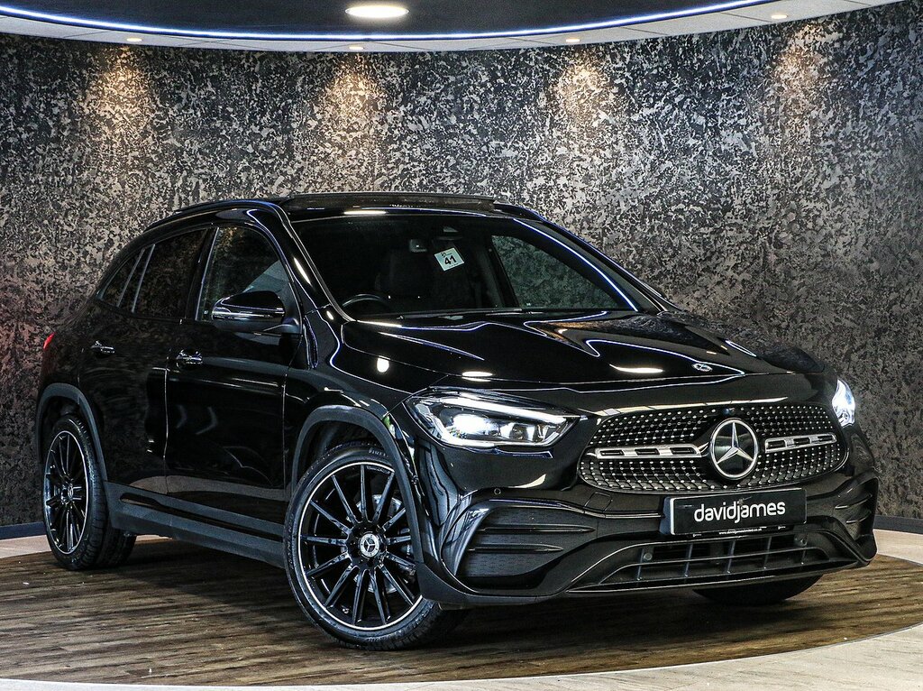 Mercedes-Benz GLA Class Gla200 Amg Line Night Edition Black