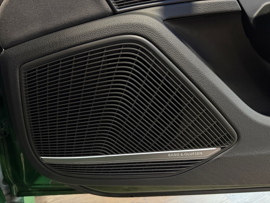 Audi RS5 Tfsi V6 Carbon Black Green #2