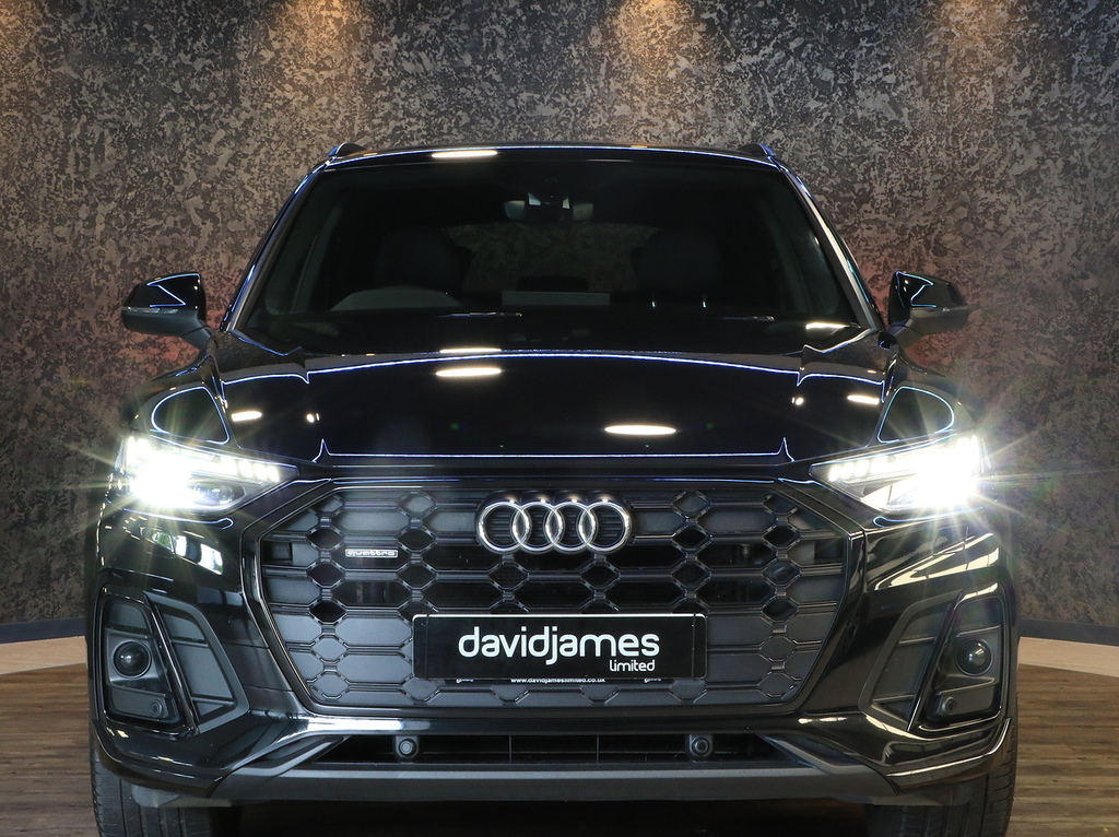 Audi Q5 Tdi Edition 1 FV71UGY Black #3