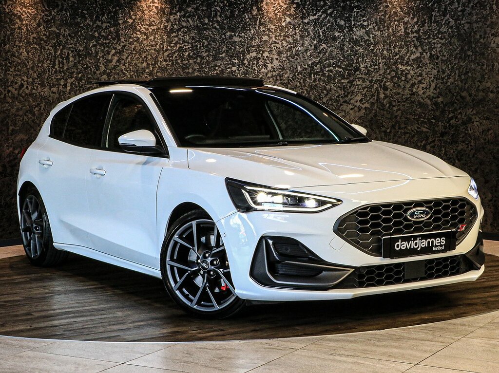 Ford Focus T Ecoboost St White