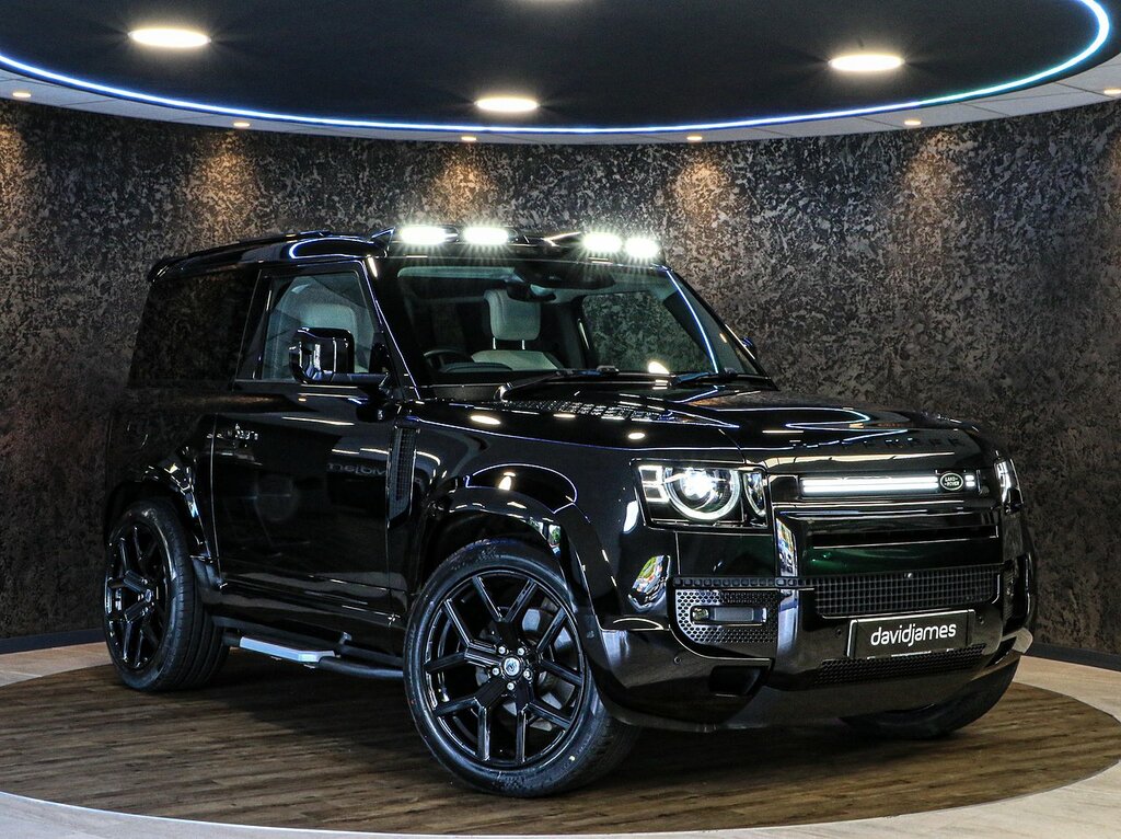 Land Rover Defender 90 D250 Mhev Hse Black