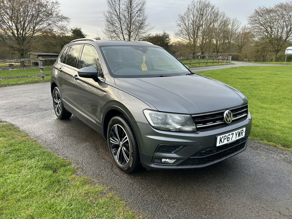 Volkswagen Tiguan 1.4 Tsi Se Navigation Grey