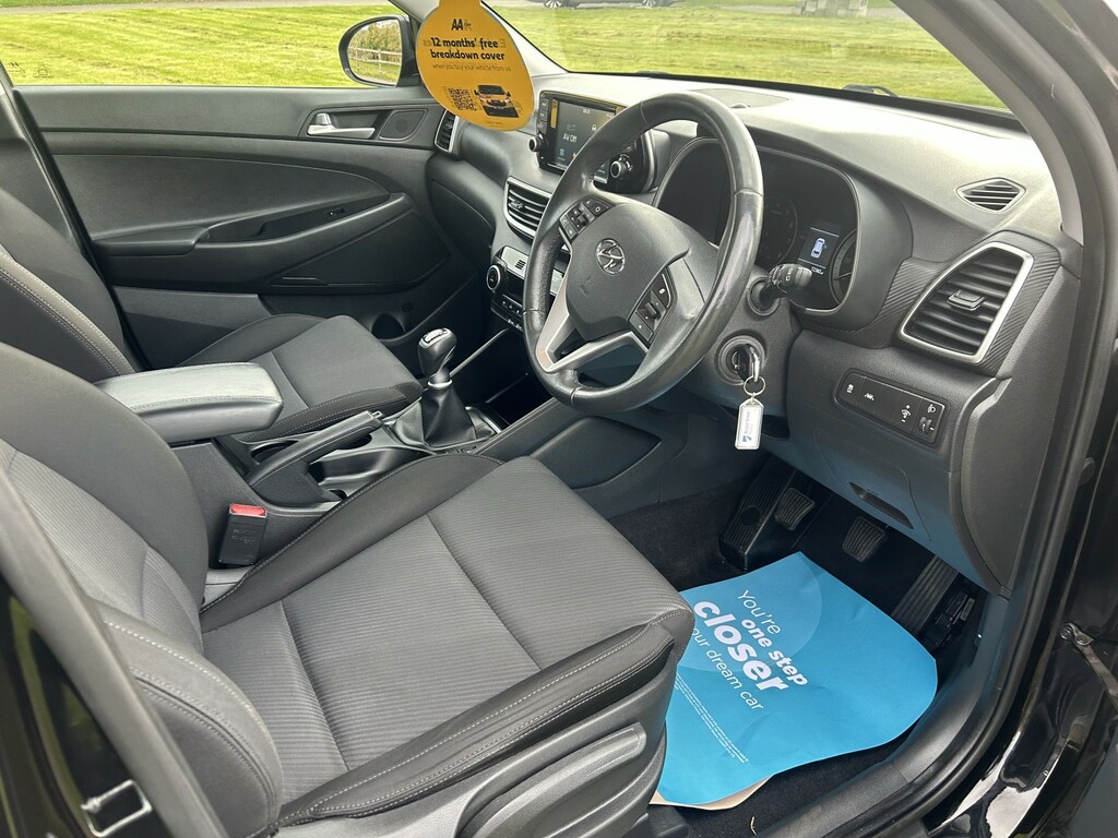 Hyundai Tucson 1.6 Tucson S-connect 1.6 My19 EO68YXV Black #5
