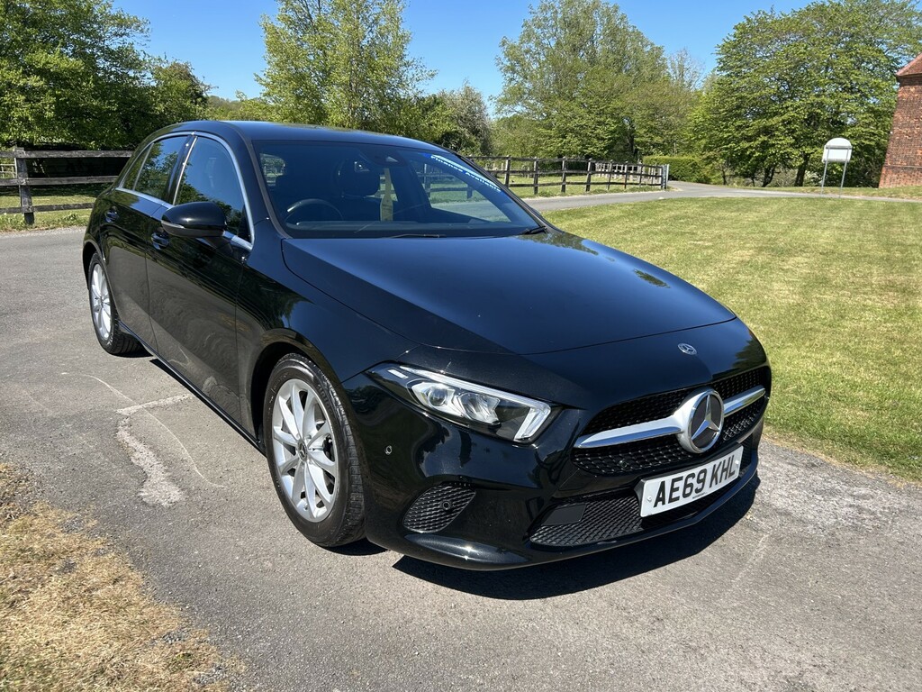Mercedes-Benz A Class 1.3 A180 Sport Black