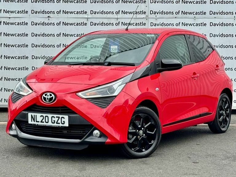 Toyota Aygo 1.0 Vvt-i X-trend Hatchback Euro Red #3