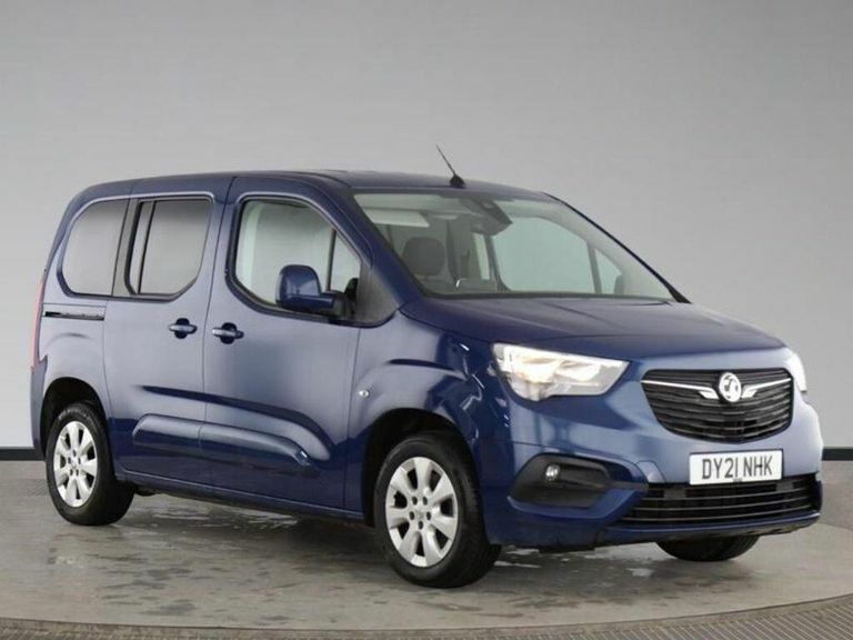 Vauxhall Combo Life 1.5 Turbo D Se Mpv Euro 6 Ss Blue