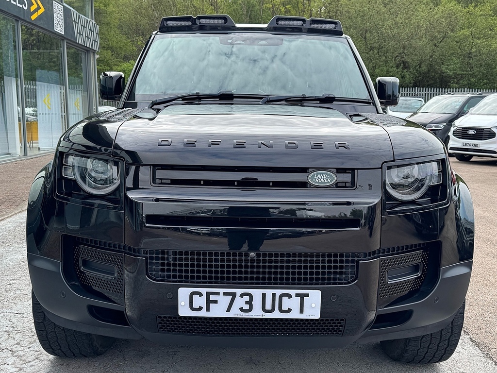 Land Rover Defender 110 D250 Mhev Se 4Wd With Rear Seat Conversion, 22 Al CF73UCT Black #6