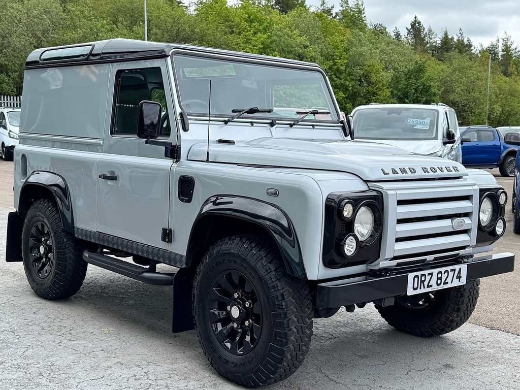 Land Rover Defender 90 Tdci Xtech Limited Edition 122Ps With Only 14K Mil Silver #3
