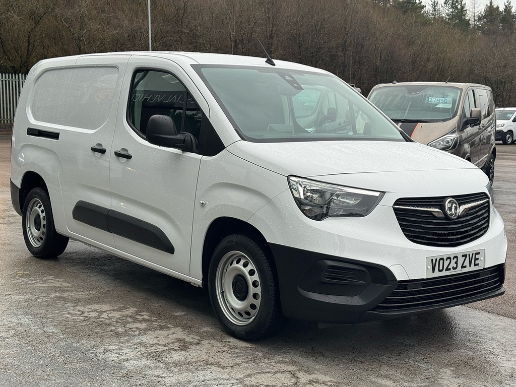 Vauxhall Combo Turbo D 100Ps Prime L2 Lwb 5 Seat Crew Van, With A VO23ZVE White #3