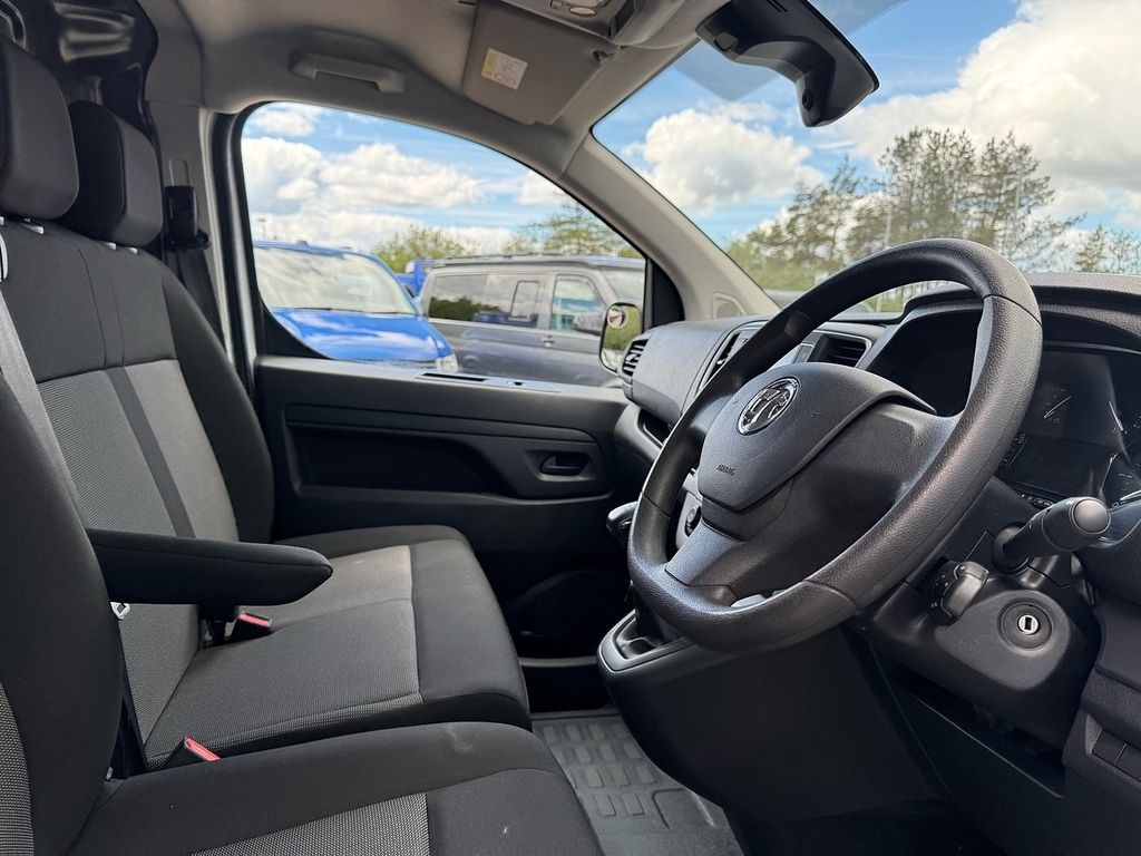 Vauxhall Vivaro Turbo D 2900 Prime 100Ps L2 Lwb With Air Con, Crui DL23YZD White #5