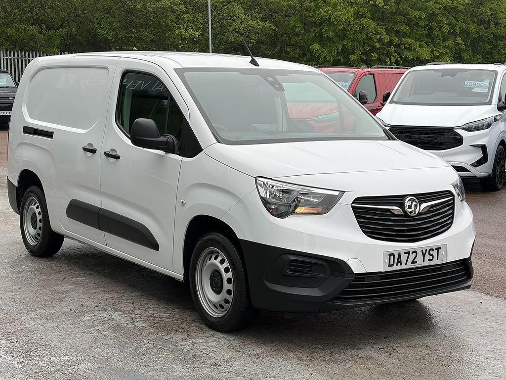 Vauxhall Combo Turbo D 100Ps 2300 Prime 5 Seat Kombi Crew Cab L2 DA72YST White #5