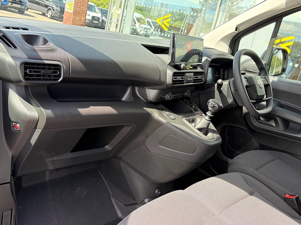 Citroen Berlingo Hdi 100Ps 1000 Enterprise Plus M Euro 6 With Sat N  Grey #4