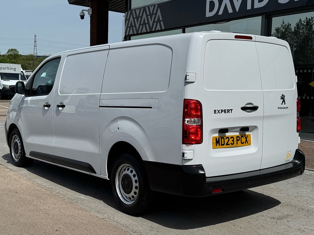 Peugeot Expert Bluehdi 1400 Professional Premium 145Ps Lwb With MD23PCX White #4