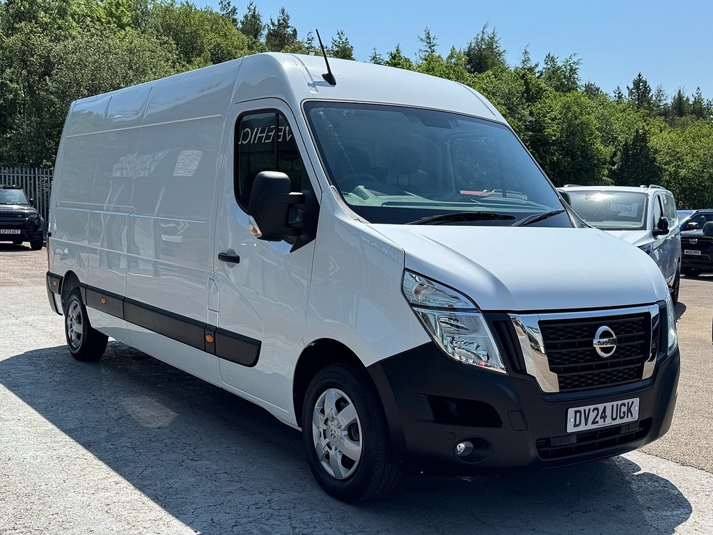 Nissan InterStar Dci 35 Tekna 135Ps L3 H2 Lwb With Air Con, Sat Nav White #3
